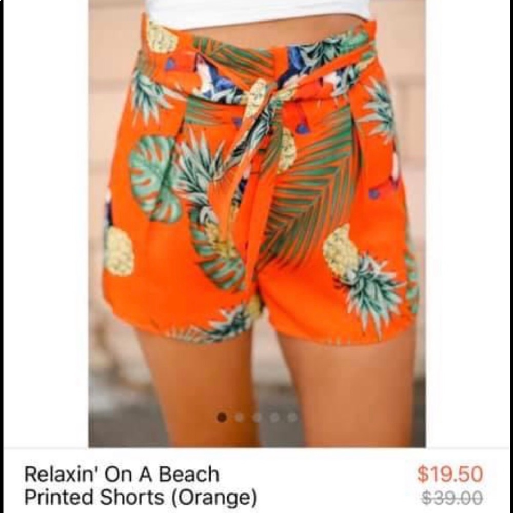 NanaMacs Relaxing on the Beach Shorts Small